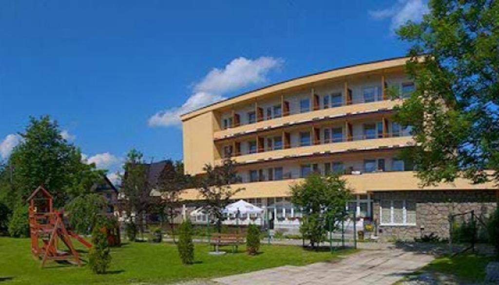 Nocleg ze śniadaniem Start 3*